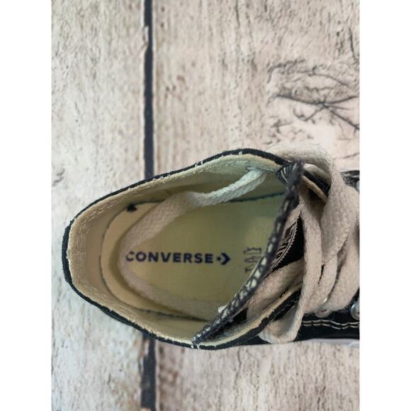 CONVERSE Boy’s Chuck Taylor Low Top All Star Sneakers / Size: 5 - Picture 9 of 10